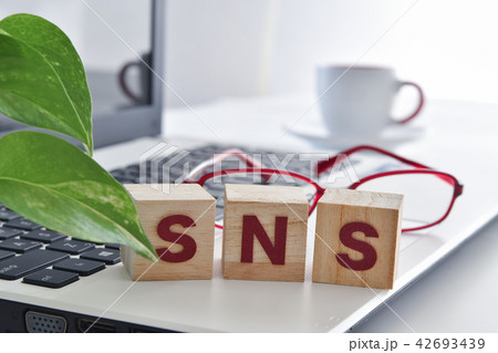 SNS ソーシャルネットワーク イメージ SNS ソーシャルネットワーク イメージ 42693439