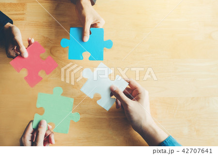 Teamwork meeting Business Jigsaw Puzzle solution 42707641