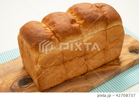 2斤の自家製焼きたて食パン 42708737