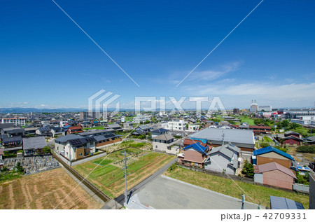 快晴の岐阜県大垣市　市街地 42709331