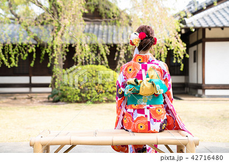 着物の女性の写真素材