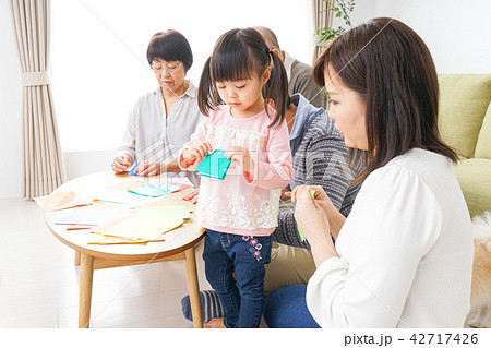 幸せな家族 幸せな家族 42717426