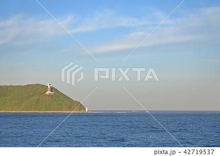 海上から見た伊良湖岬 42719537