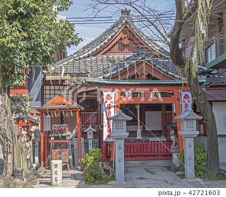 阿倍王子神社の境内社である葛之葉稲荷神社（大阪市阿倍野区） 42721603