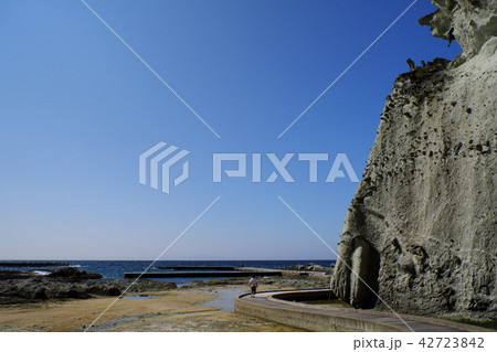 夏の下北半島 晴天の仏ヶ浦 夏の下北半島 晴天の仏ヶ浦 42723842