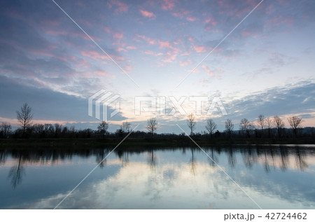 Beautiful calm twilight over the lake 42724462