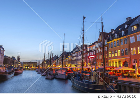 Skyline at Nyhavn harbour, Copenhagen Denmark 42726010