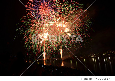 みやざき納涼花火大会の写真素材