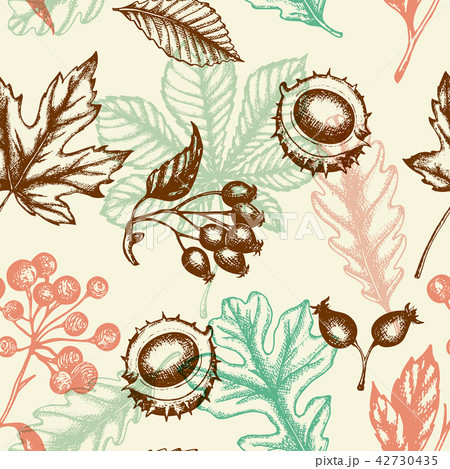 Seamless pattern with chestnut and falling leaves. 42730435