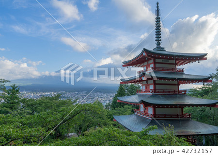 新倉山浅間神社6014 42732157