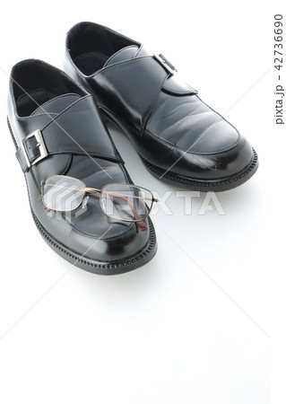 革靴と老眼鏡 革靴と老眼鏡 42736690