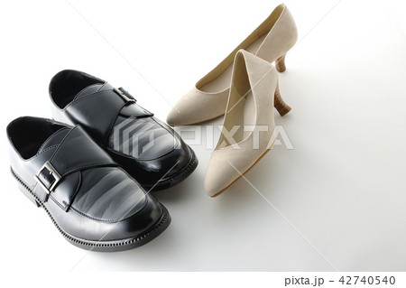革靴とパンプス 革靴とパンプス 42740540