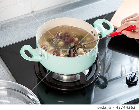 赤色 赤 赤い 42744262