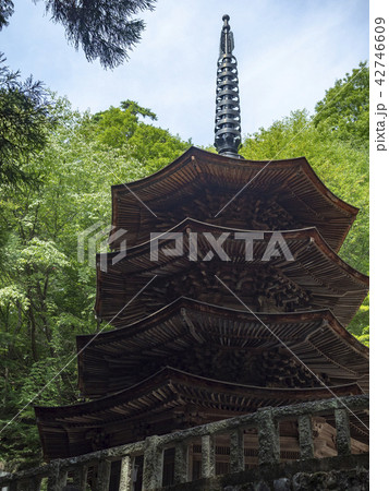 安楽寺　八角三重塔 42746609