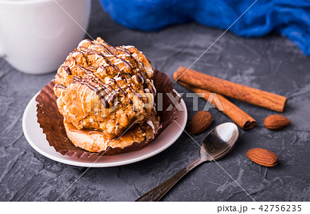 Delicious small cake dessert 42756235