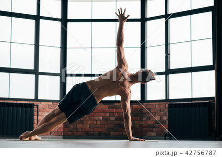 yoga back muscle spine vertebras fit gym exercise yoga back muscle spine vertebras fit gym exercise 42756787