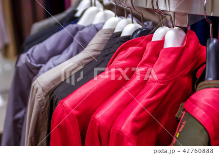 デパート 商店街 ショップ 42760888