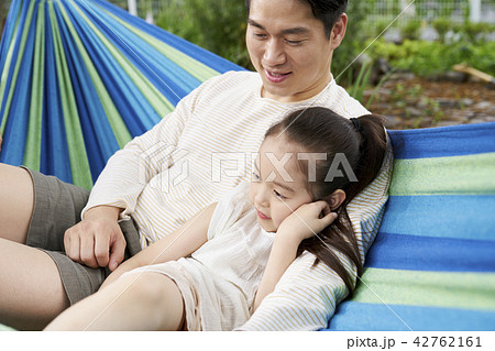 娘 お父さん 父 42762161