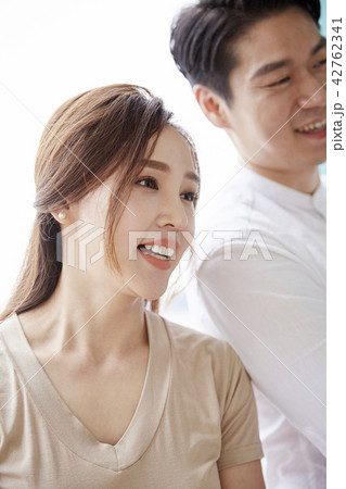 家族 ファミリー 笑顔 42762341