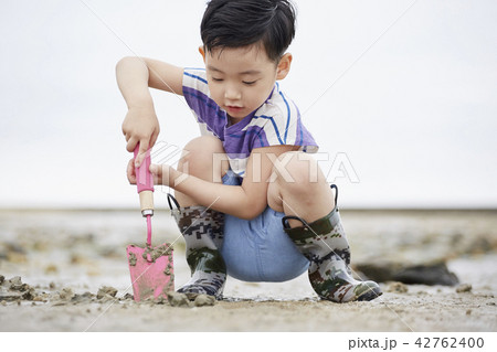 男 男性 男の子 42762400