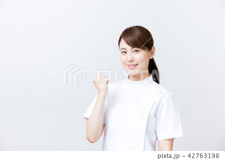 看護師 看護師 42763198