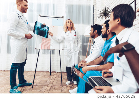Professional Doctor's Discussion. X-ray Results. Professional Doctor's Discussion. X-ray Results. 42765028