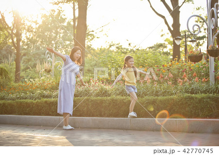 ママ 母 お母さん 42770745