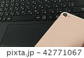 PCとスマートフォン 42771067