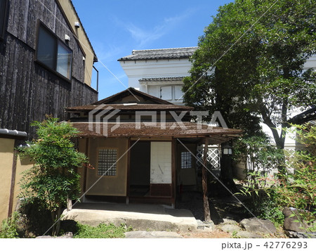 岡山県津山市の登録有形文化財「城東むかし町家(旧梶村家住宅)」:茶室(千草舎) 岡山県津山市の登録有形文化財「城東むかし町家(旧梶村家住宅)」:茶室(千草舎) 42776293