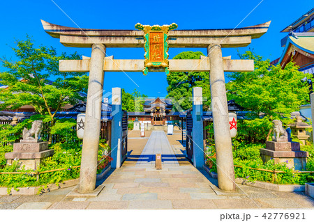 京都　晴明神社　二の鳥居 42776921