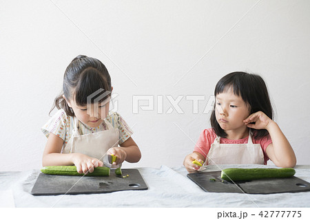 子供の料理教室 42777775