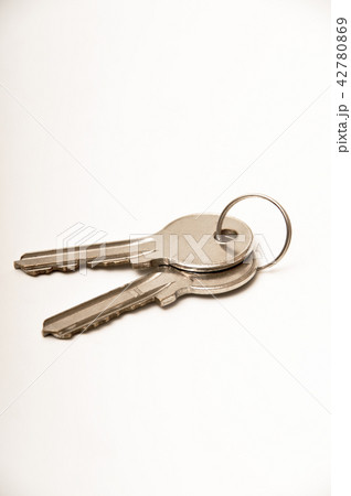 Key 42780869