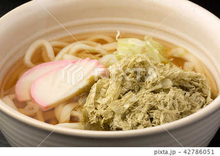 とろろ昆布うどん 42786051