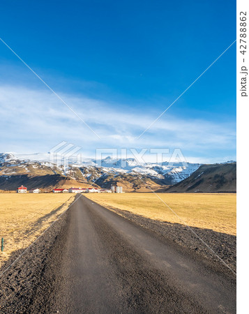 Rural road in Iceland Rural road in Iceland 42788862