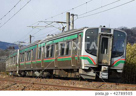 東北本線を走るE721系普通列車 東北本線を走るE721系普通列車 42789505