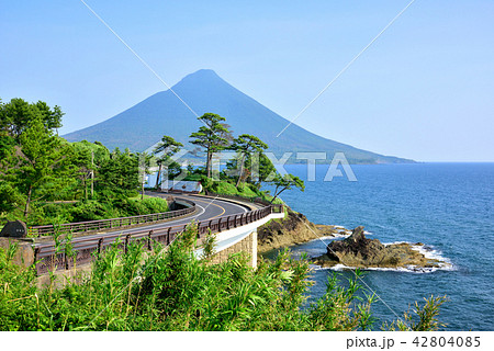 瀬平公園からの開聞岳 鹿児島県南九州市頴娃町 瀬平公園からの開聞岳 鹿児島県南九州市頴娃町 42804085