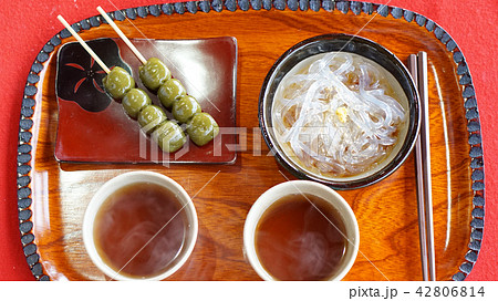 Japanese Kyoto traditional sweets dessert tea set  42806814