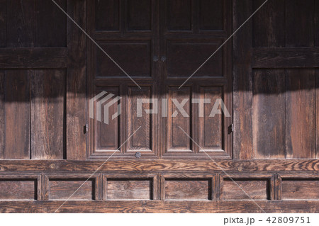 韓屋 軒下 くぐり戸 42809751