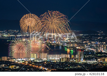 びわ湖大花火大会　夢見が丘展望台より 42810138
