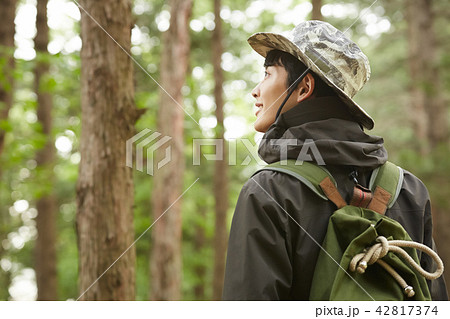 男性 アウトドア レジャー 男性 アウトドア レジャー 42817374