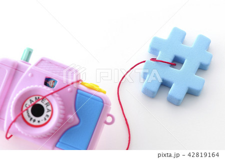 ハッシュタグ＃　常に誰かと結ばれてる 42819164