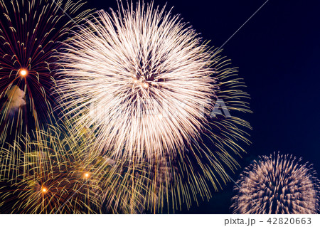 打ち上げ花火 42820663