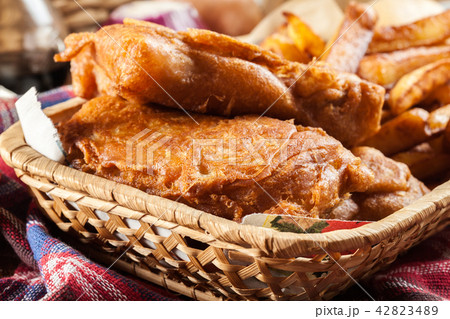 Traditional fish in beer batter and chips Traditional fish in beer batter and chips 42823489