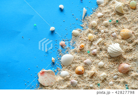 青い海と砂浜のイメージ 42827798