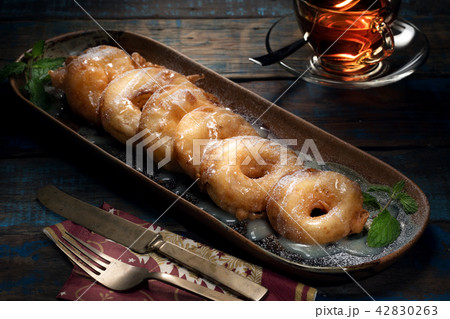 dessert 42830263