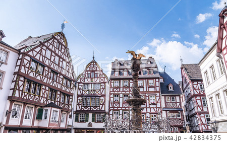 Historic Facades Bernkastel-Kues Rhineland 42834375