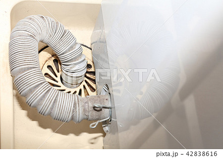 洗濯機の排水口 42838616