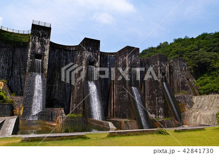 【重要文化財・香川県・観光名所】豊稔池堰堤(豊稔池ダム・豊稔池遊水公園) 【重要文化財・香川県・観光名所】豊稔池堰堤(豊稔池ダム・豊稔池遊水公園) 42841730
