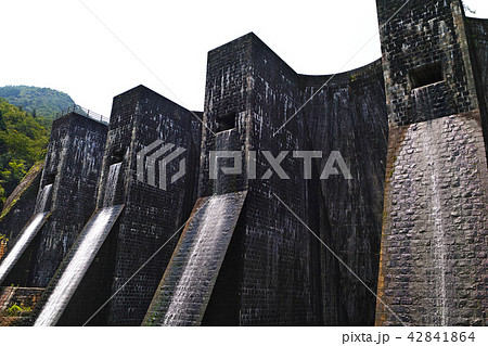 【重要文化財・香川県・観光名所】豊稔池堰堤 （豊稔池ダム・豊稔池遊水公園） 42841864