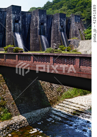 【重要文化財・香川県・観光名所】豊稔池堰堤 （豊稔池ダム・豊稔池遊水公園） 42841889